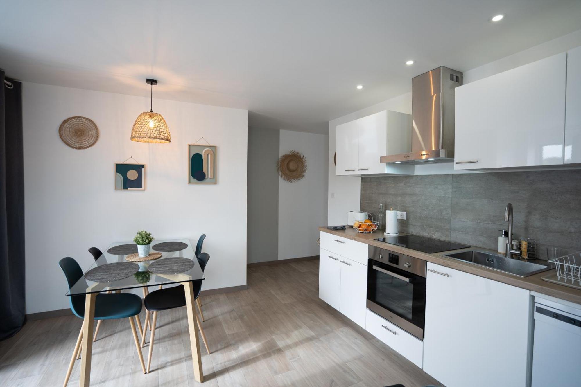 Escapade Ocean Apartment ลาแบ็นน์ ภายนอก รูปภาพ